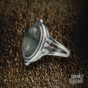 Anillo de Labradorita Anillo de Labradorita